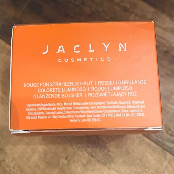 NIB Jaclyn Cosmetics Lover Boy Mood Light Luminous Rouge Blush 4.5g/ 0.16 oz. - Picture 6 of 10